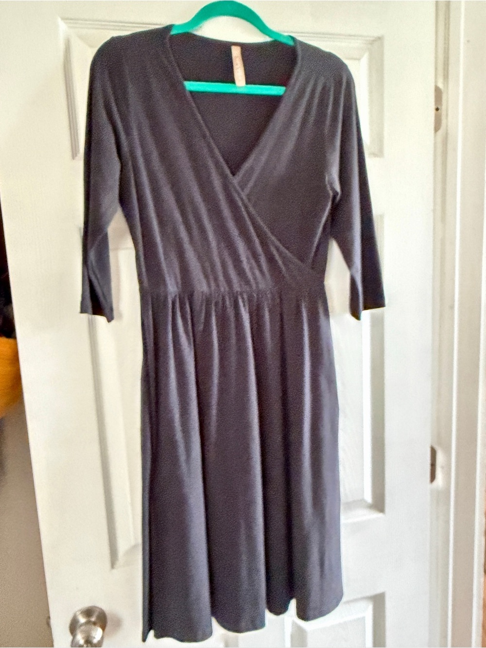 Mata Traders - black dress, v-neck faux wrap dress/M